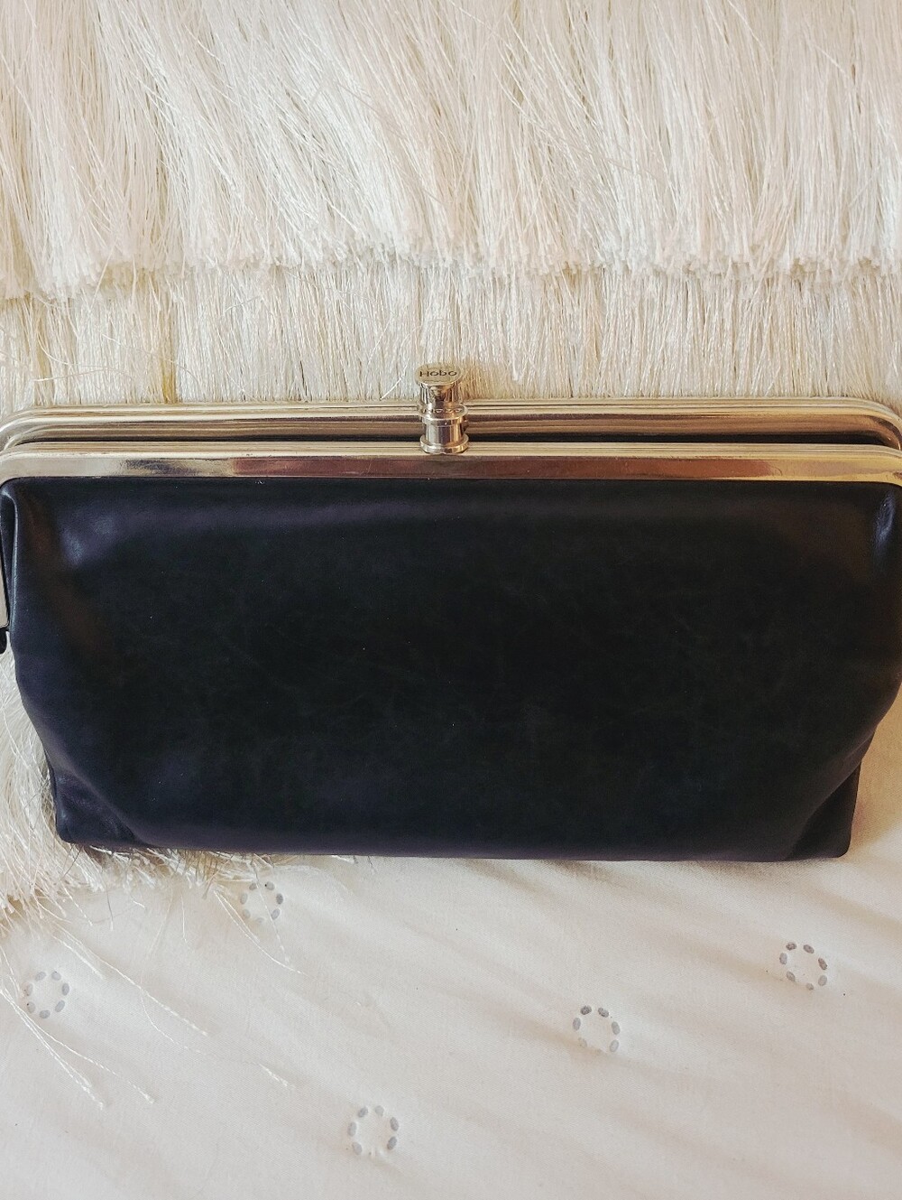 HOBO Lauren Convertible Clutch Wallet Black Polished Vintage Leather Kiss Lock